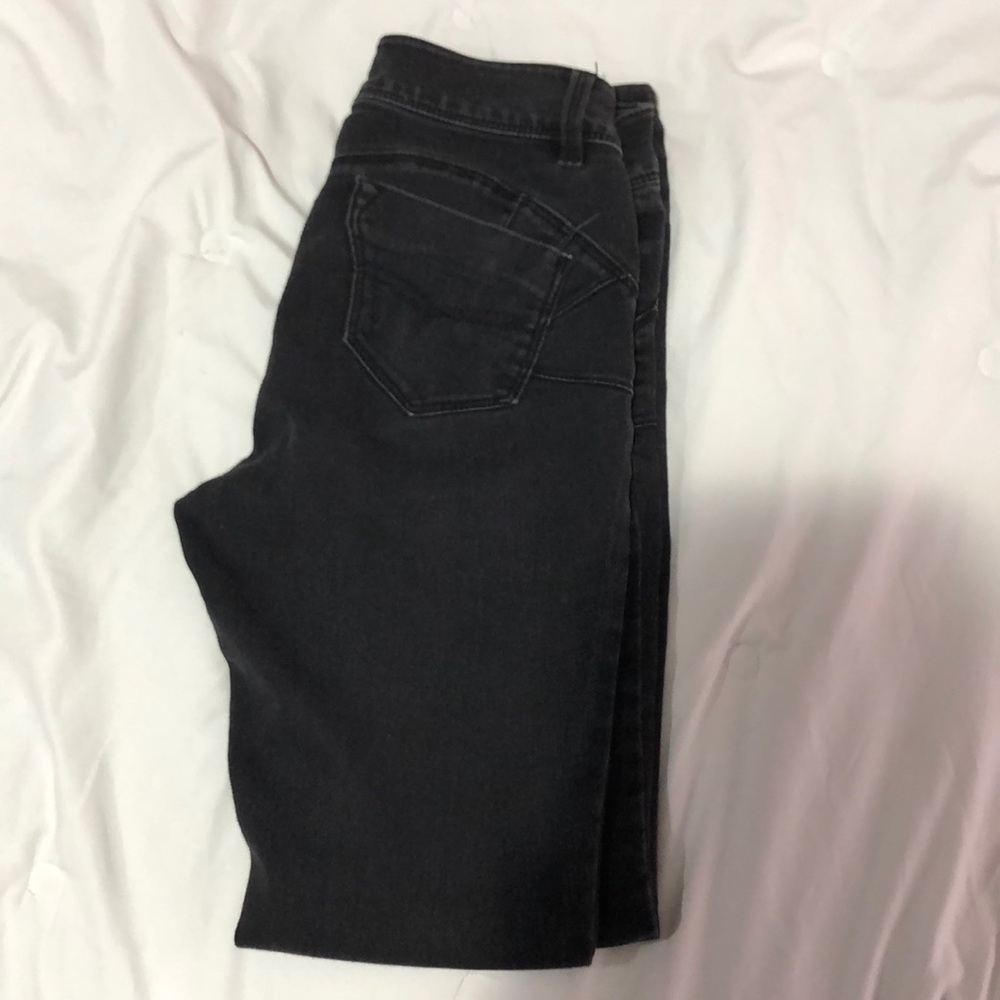 Black skinny jeans, size 5. stretchy, no holes